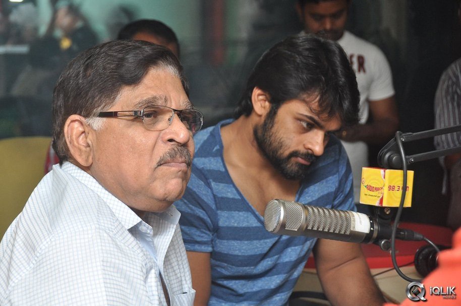 Pilla-Nuvvu-Leni-Jeevitham-Movie-Song-Launch-at-Radio-Mirchi